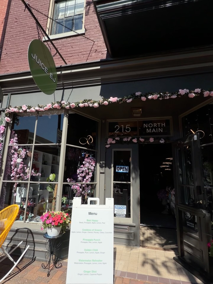 Juice EJ storefront on North Main